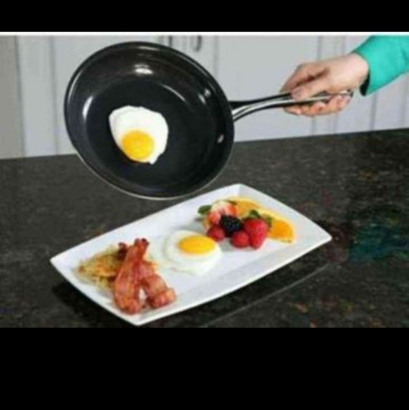 New Saute Frying Pan Harvest Cookware DiamoTech Non-Stick Ceramic Coating 9.5" - Picture 3 of 4